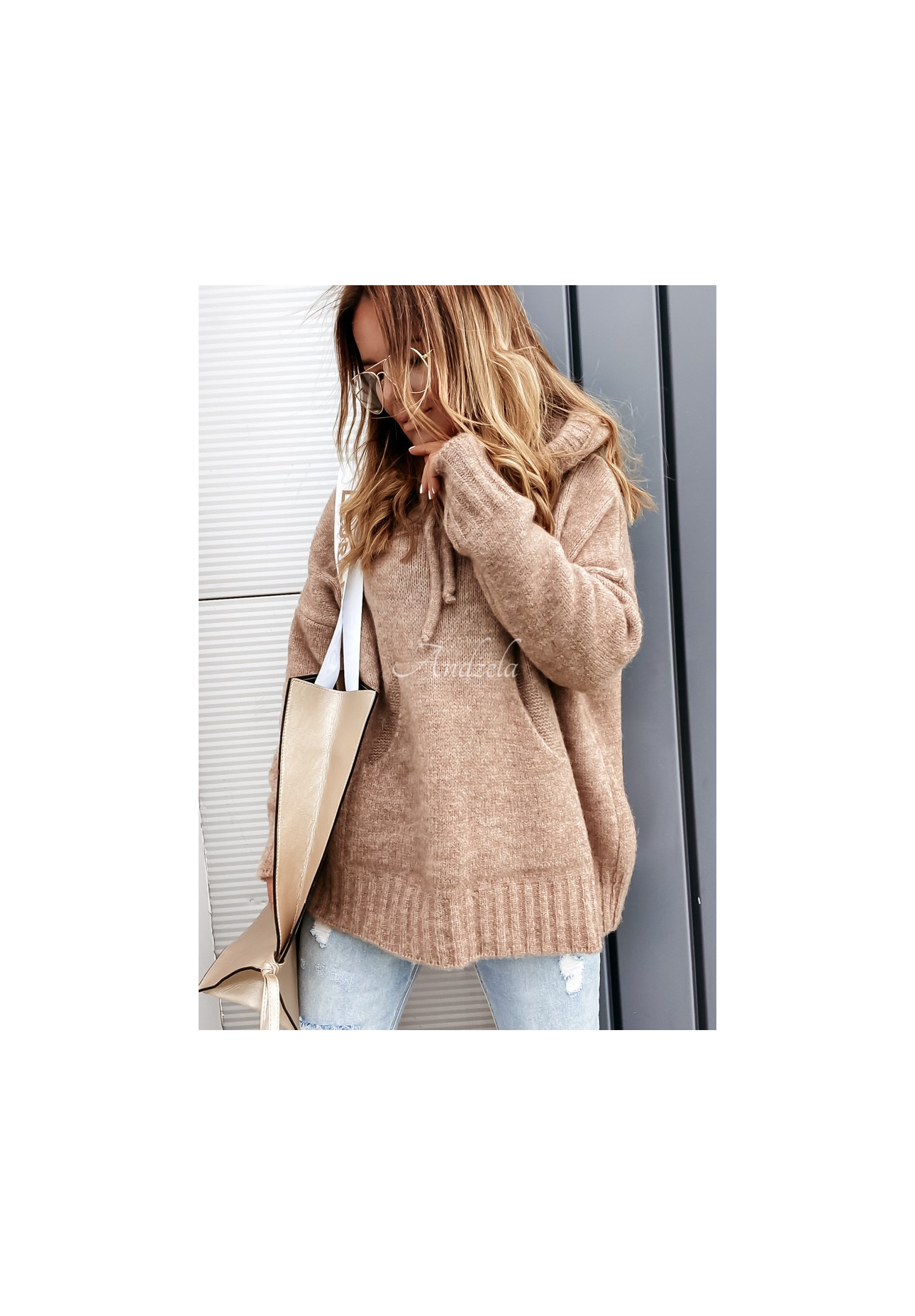 Pulover oversize cu glugă Carra