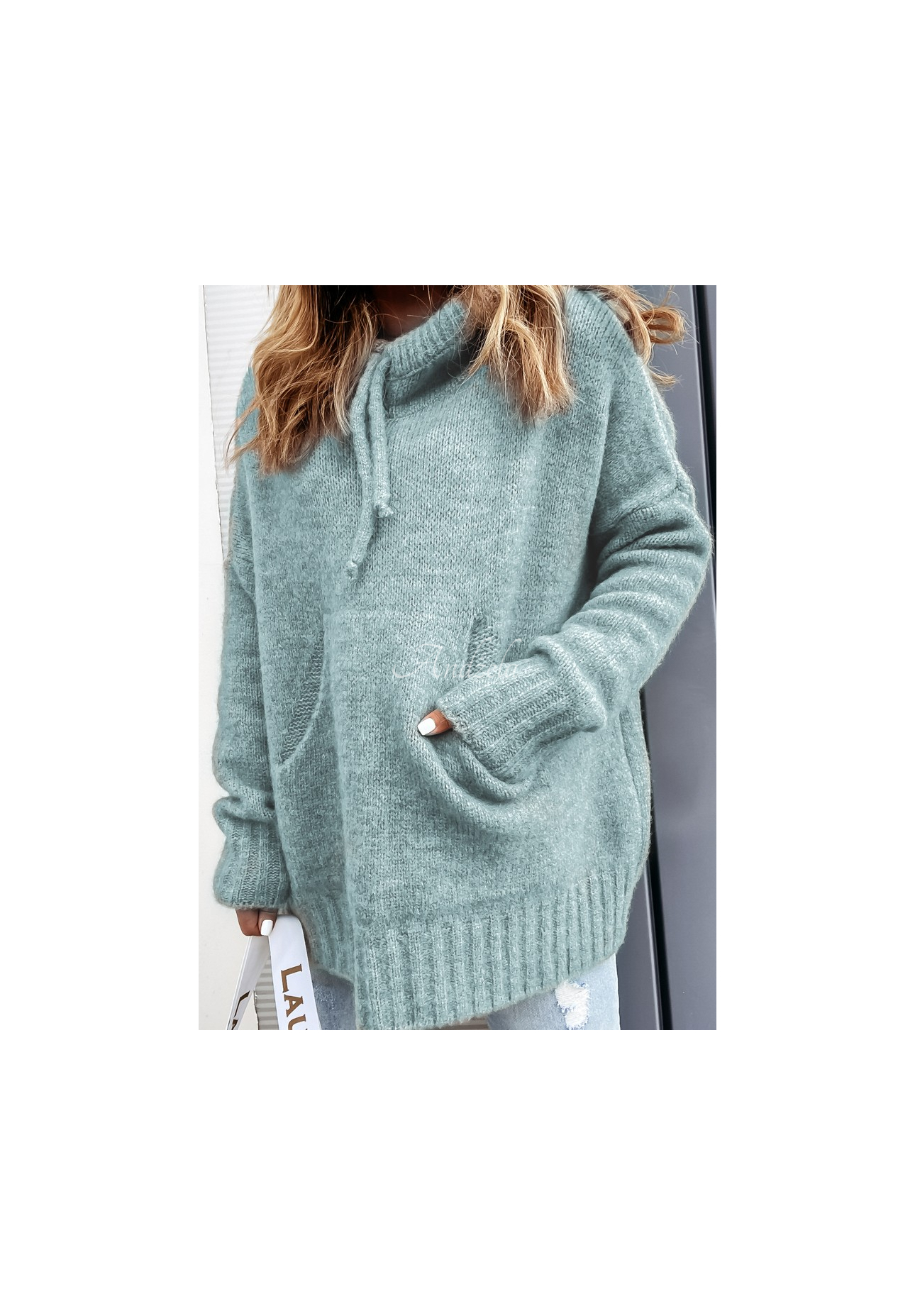Pulover oversize cu glugă Carra