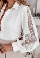 Cămașă z koronką na rękawach Lace Elegance albă