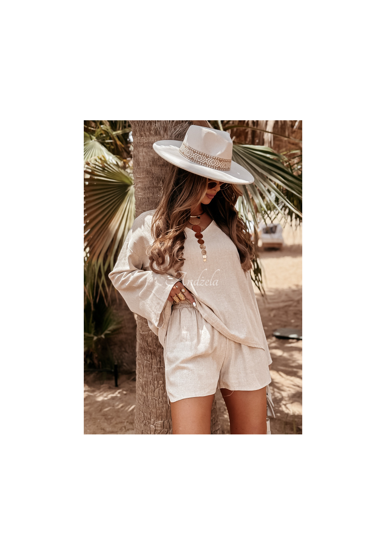 Compleu din in See My Seas format din bluză și pantaloni scurți