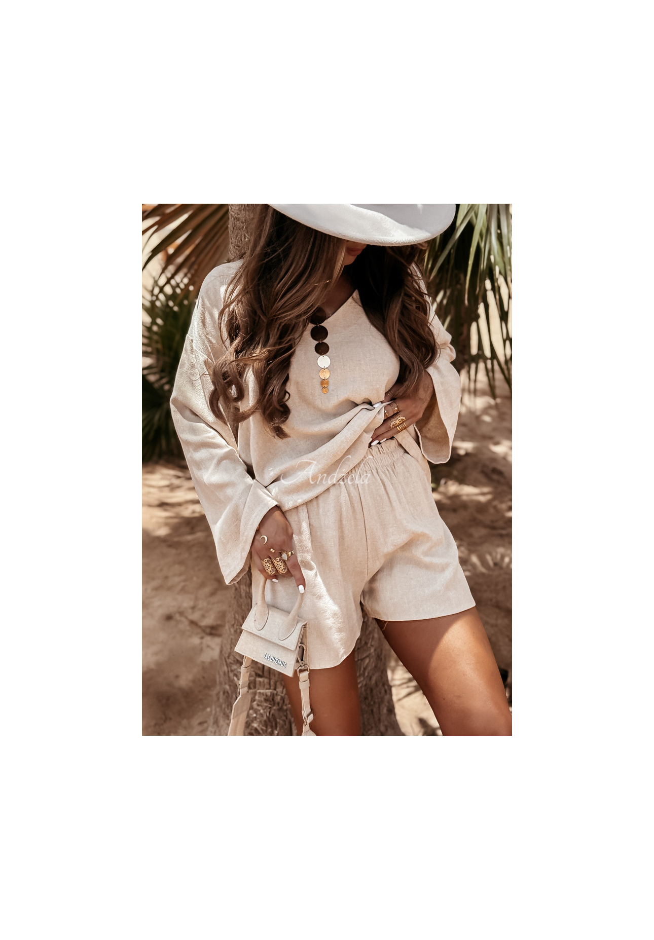 Compleu din in See My Seas format din bluză și pantaloni scurți