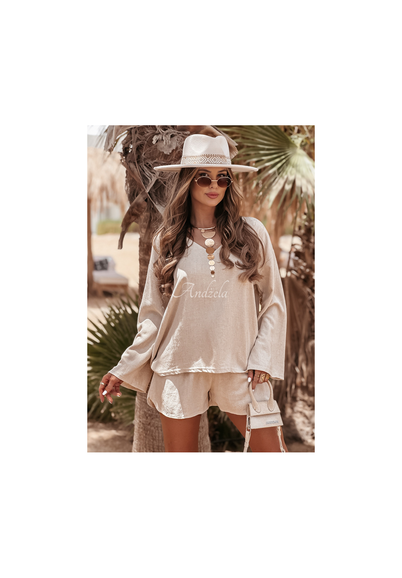 Compleu din in See My Seas format din bluză și pantaloni scurți