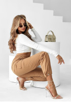 din material textil Pantaloni cargo Fully Realized camel