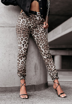 Pantaloni din material Roaring cu imprimeu leopard