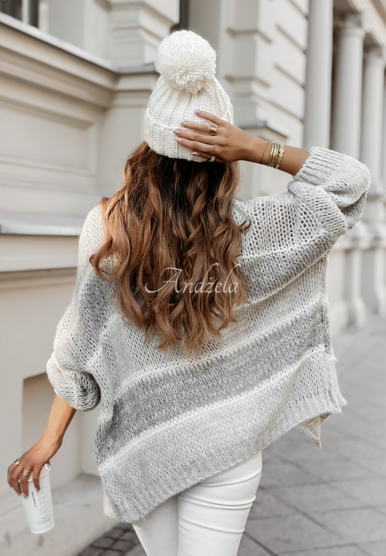 Cardigan scurt cu lână Hugging You