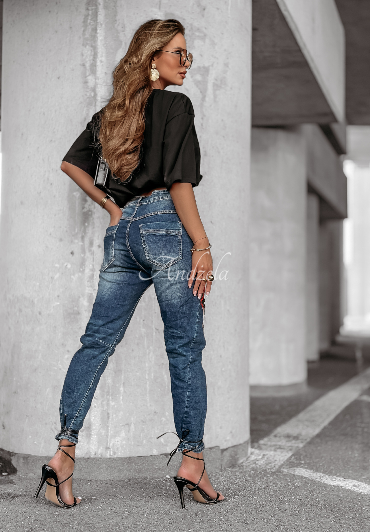 Blugi din denim Rebel Lady cu imprimeu