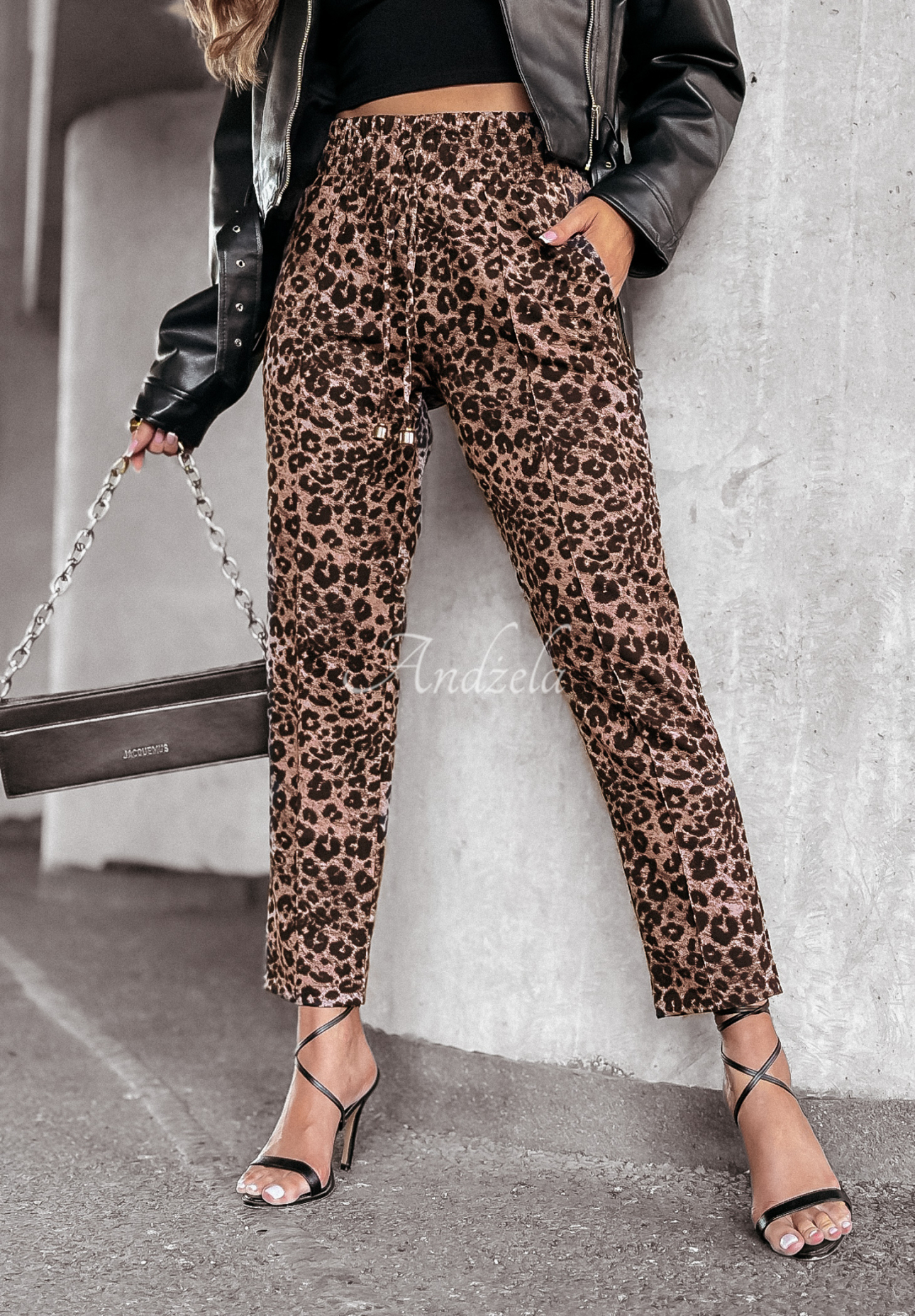 Pantaloni Talking To You cu imprimeu leopard