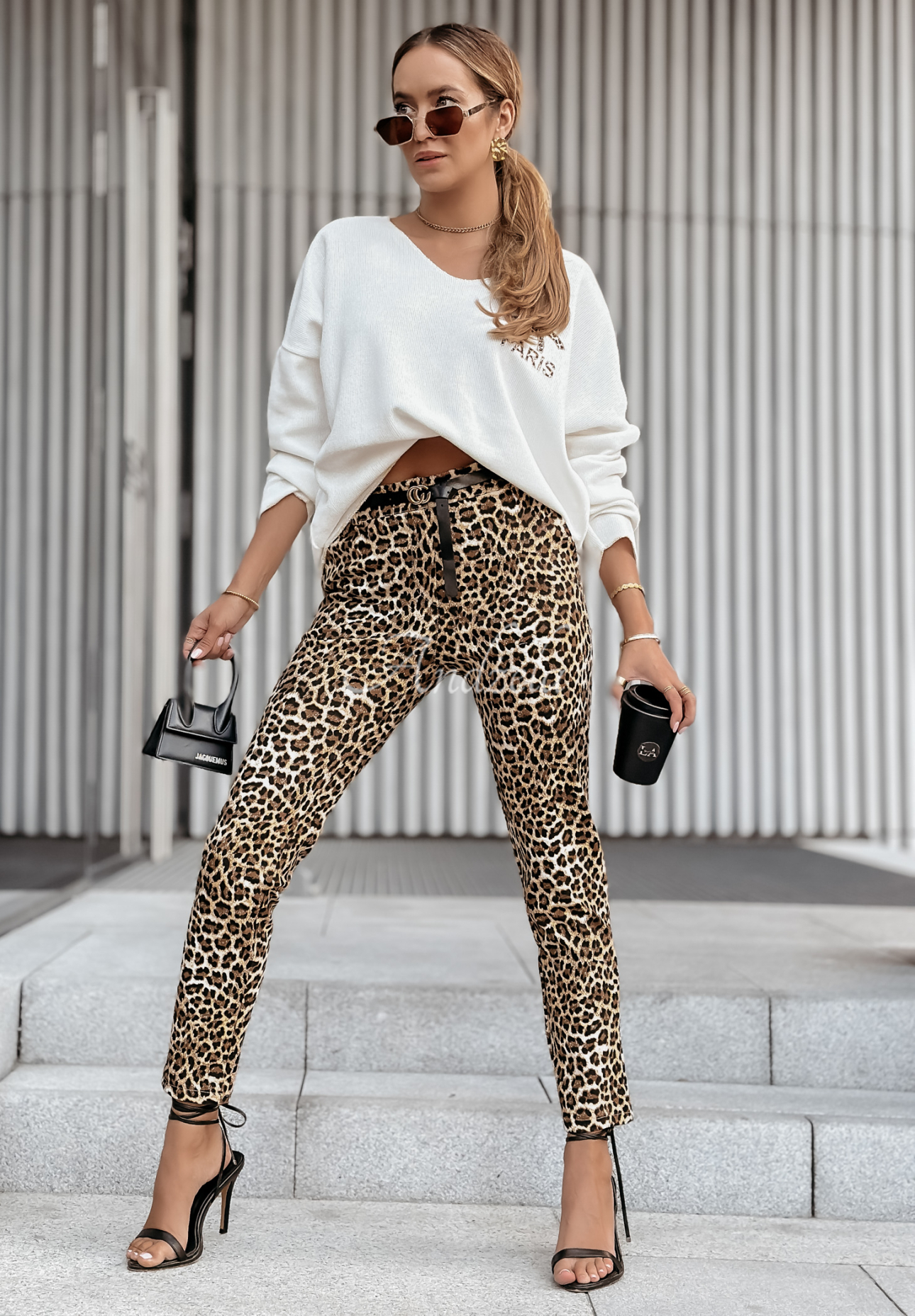 Pantaloni Innocence cu imprimeu leopard