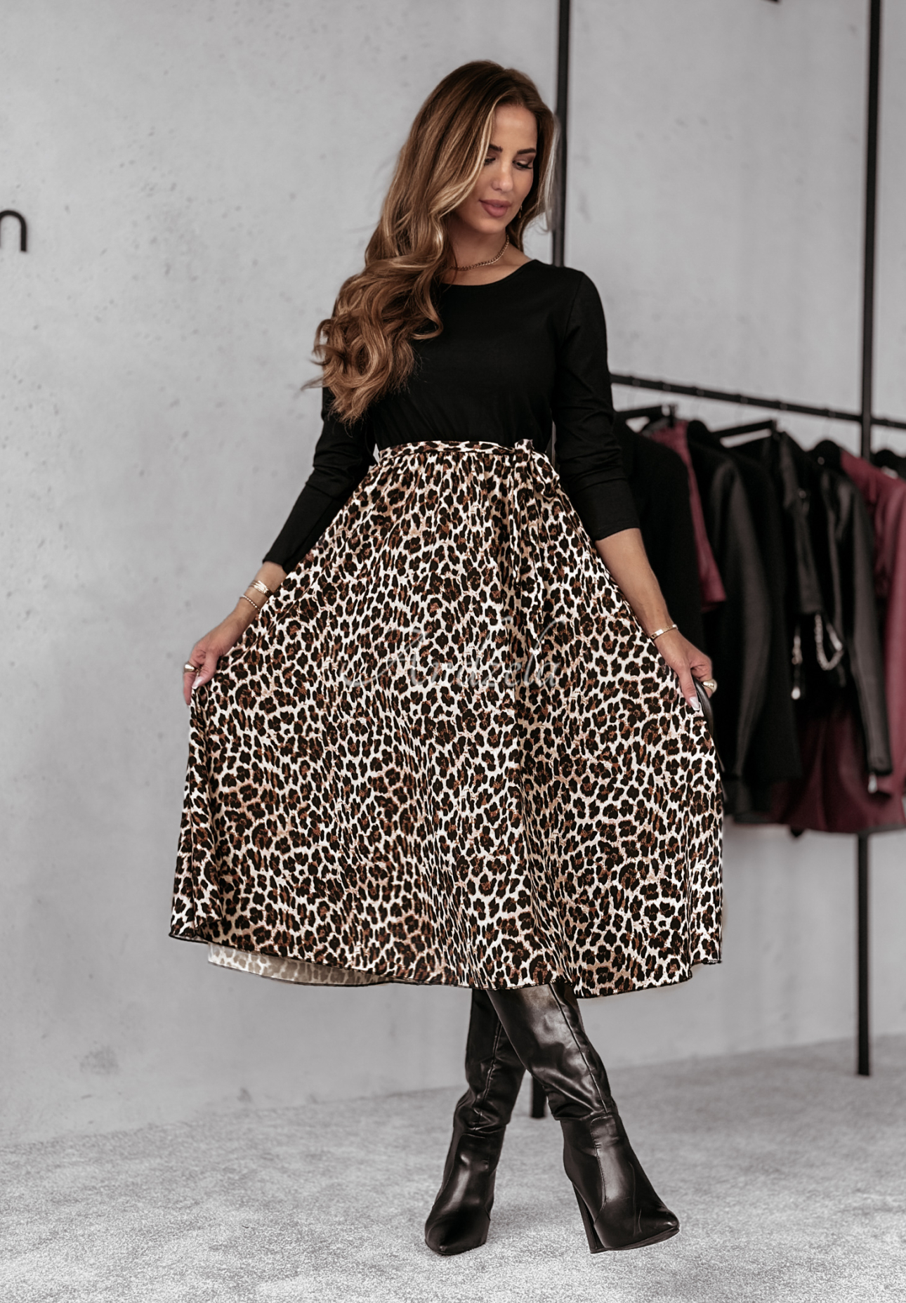 Rochie midi Kind Words cu imprimeu leopard