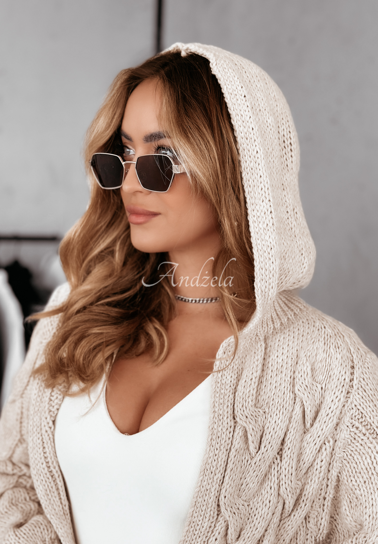 Cardigan lung împletit decorativ Chilly Weather cu glugă