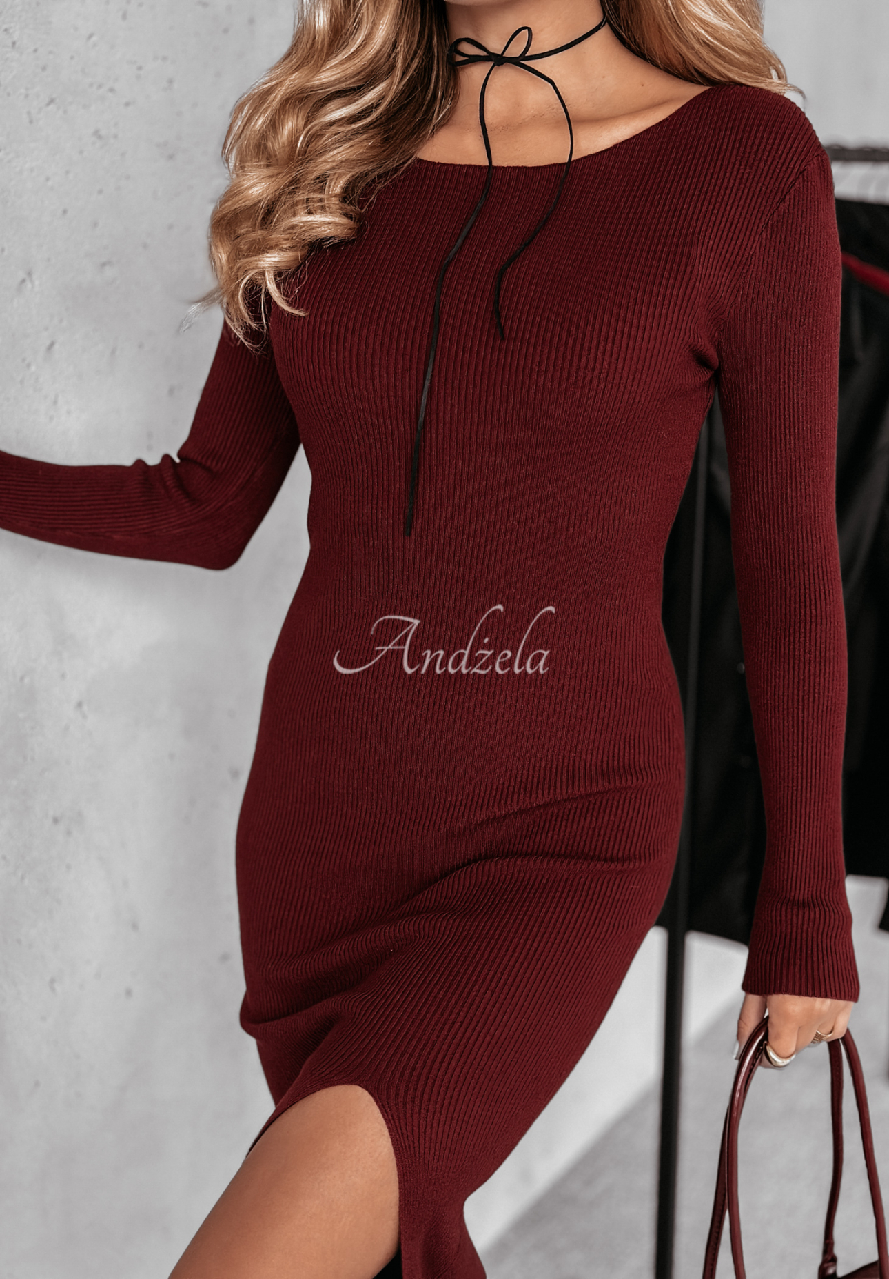 Rochie midi din material striat Novalee cu fantă