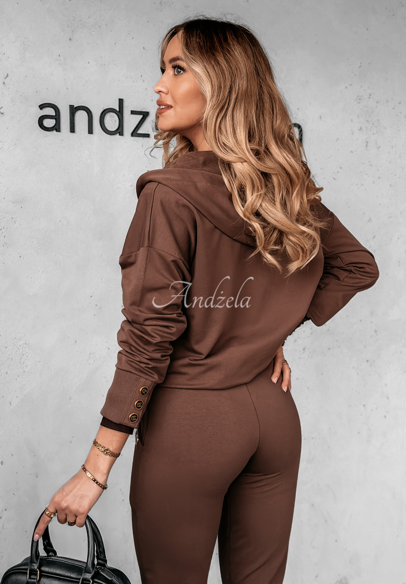 Pantaloni de trening Relax Mode cu nasturi