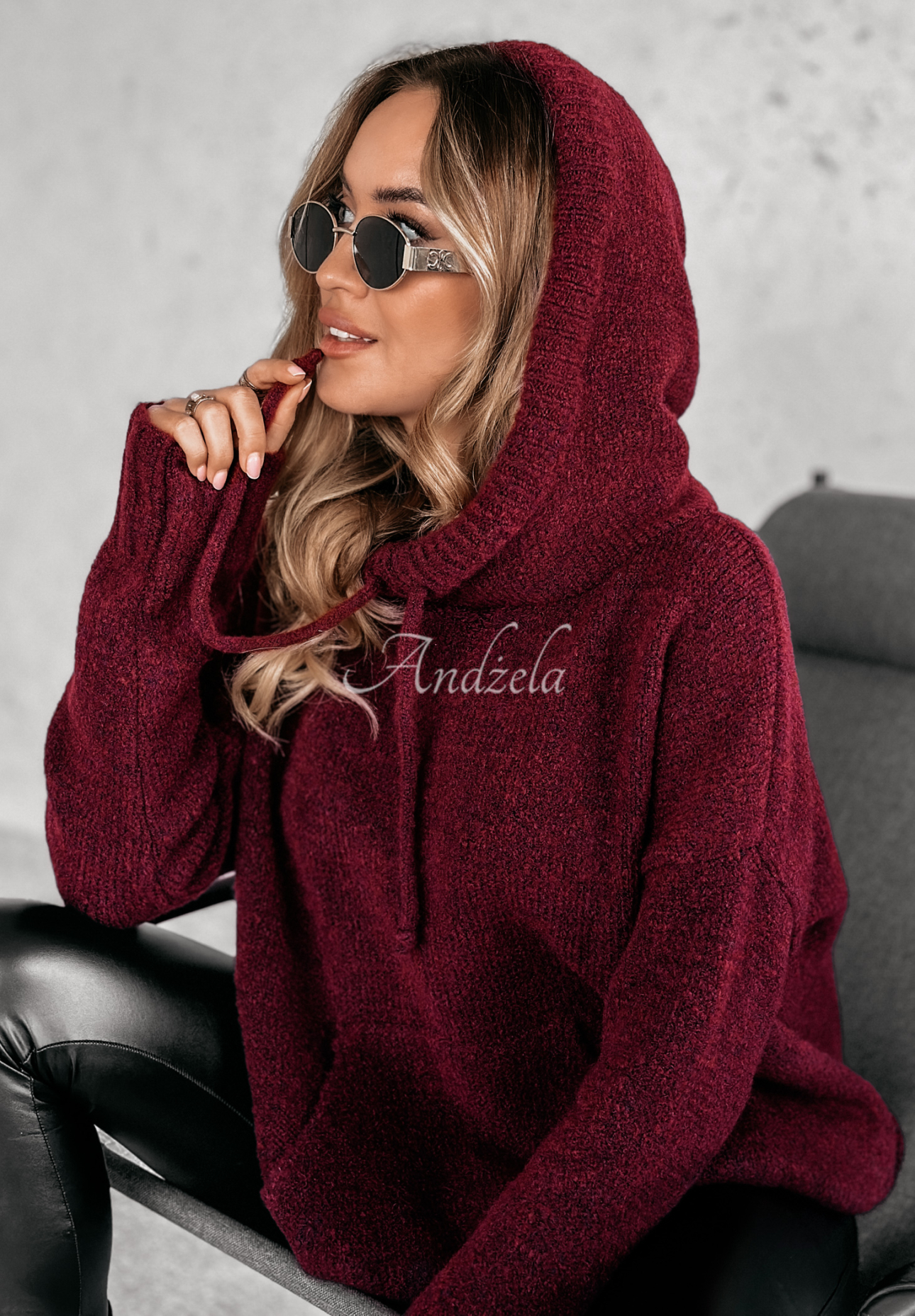 Pulover oversize cu glugă Carra