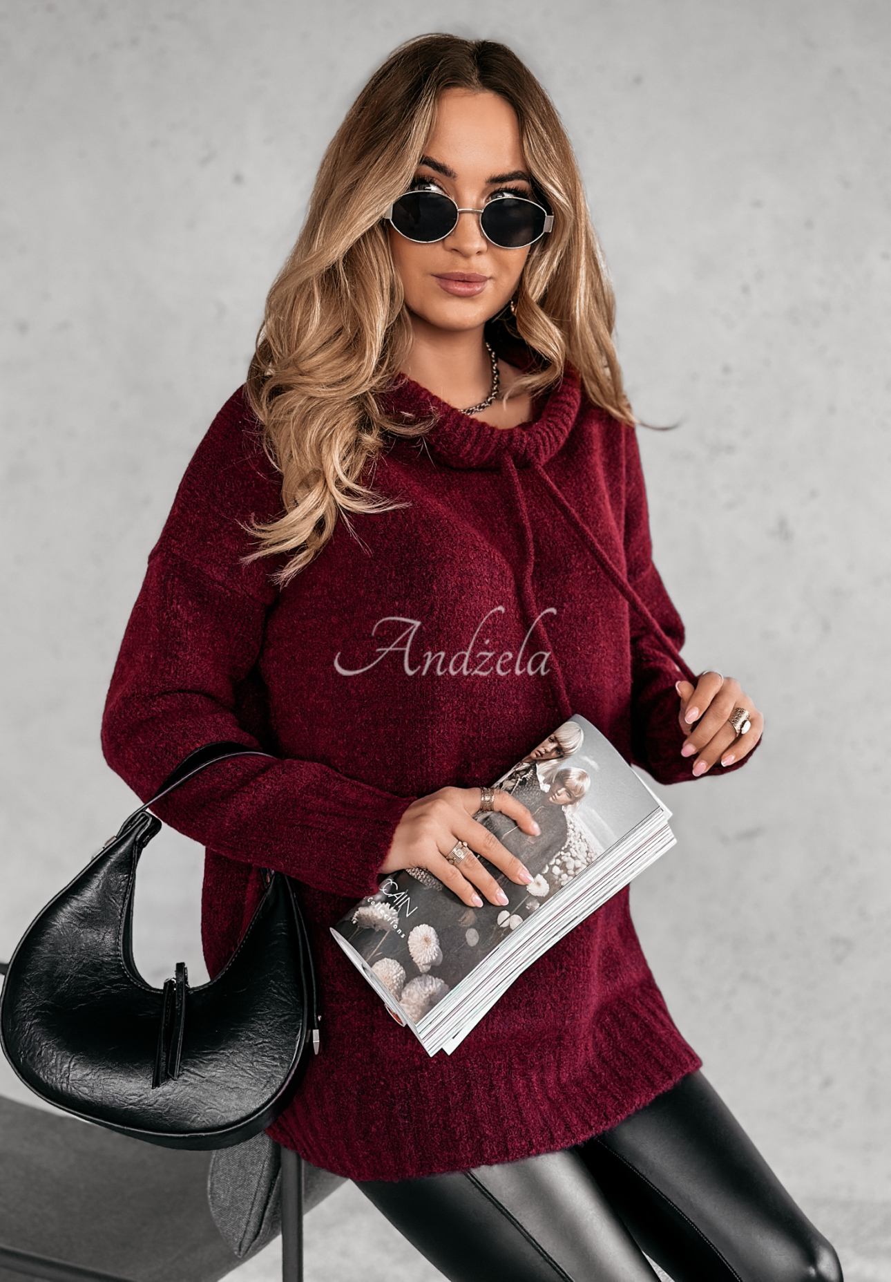 Pulover oversize cu glugă Carra