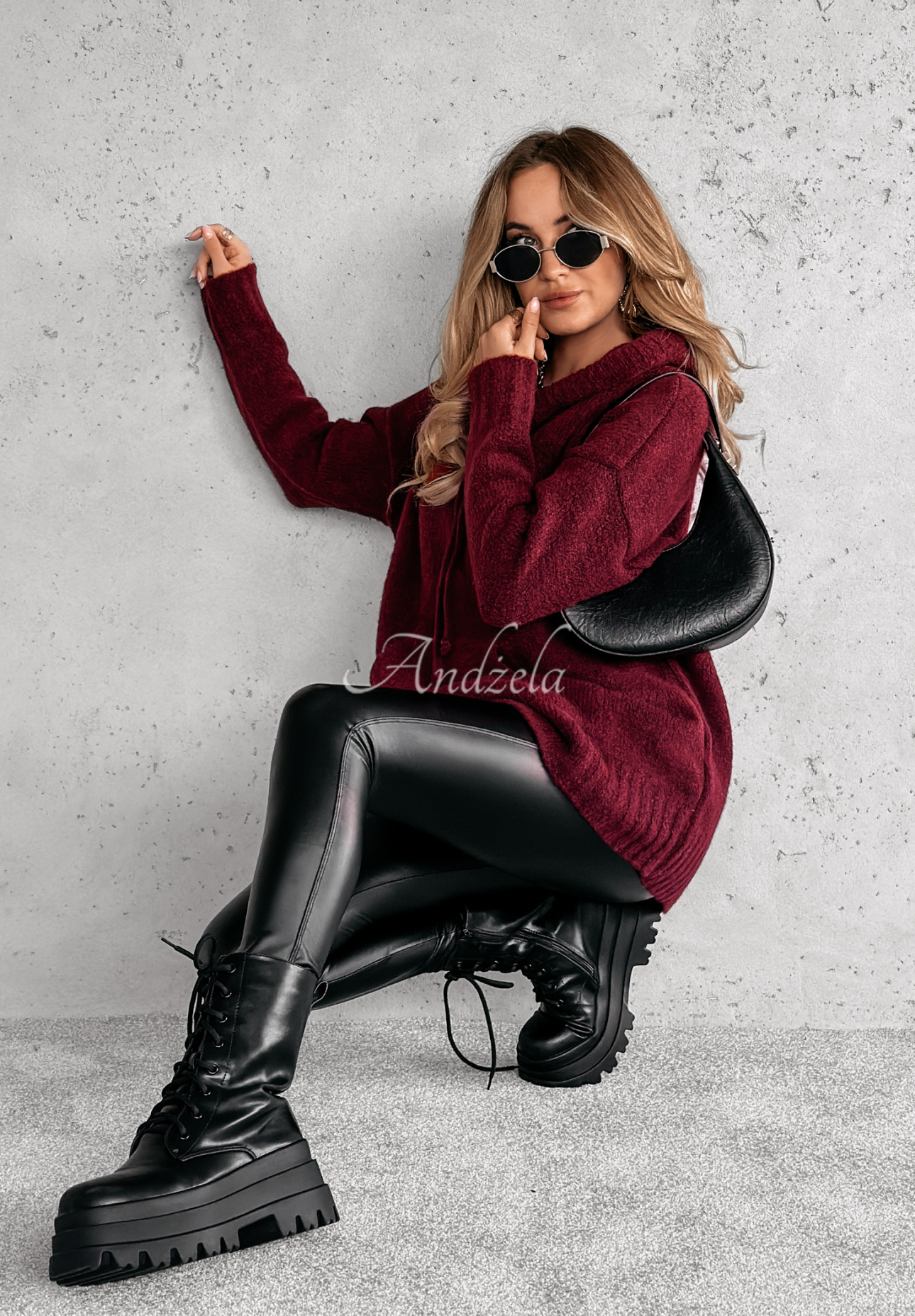 Pulover oversize cu glugă Carra