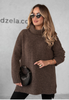 Pulover oversize z golfem Benin ciocolatiu