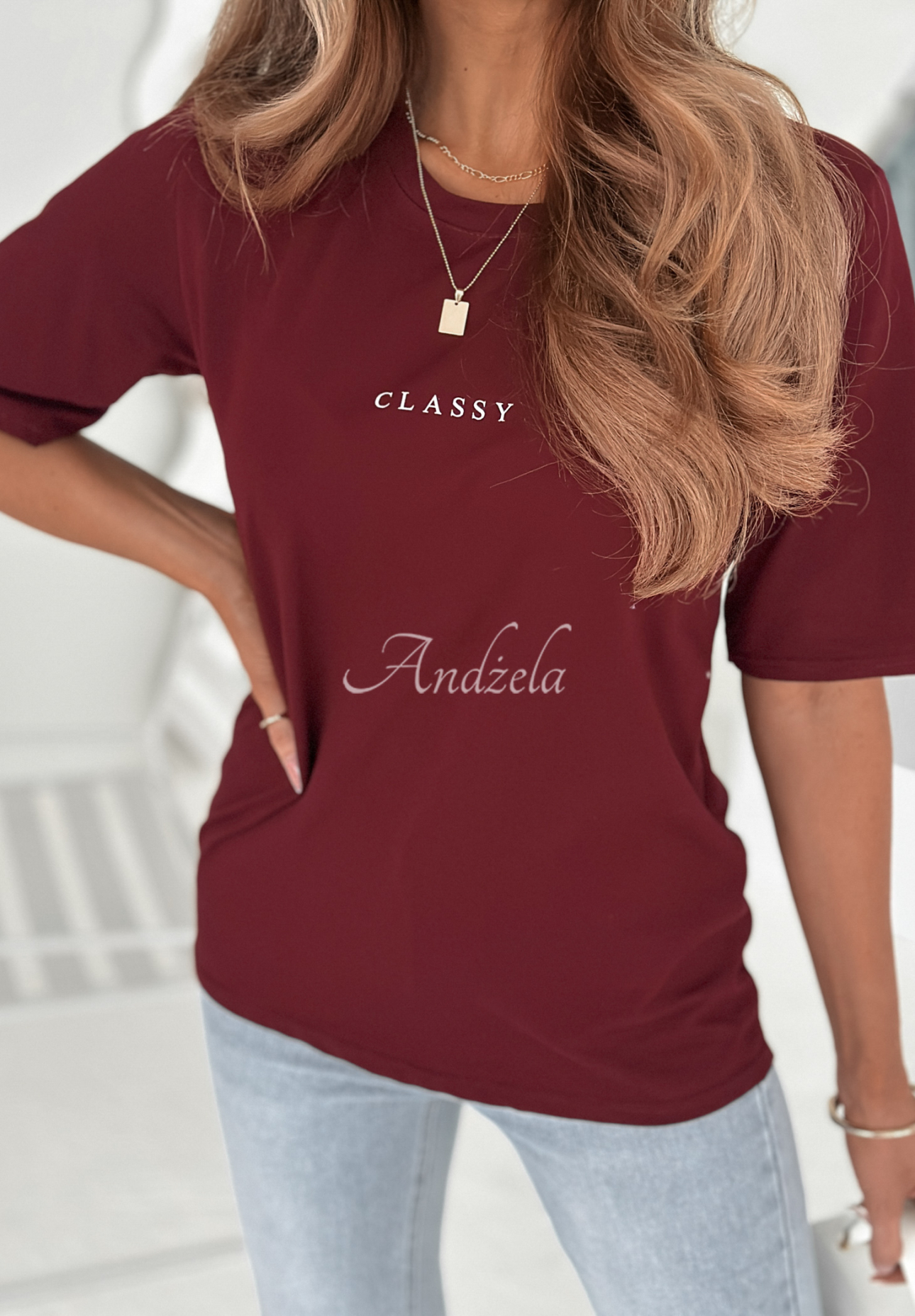 Tricou cu inscripție Classy