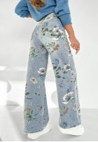 Pantaloni din denim wide leg w kwiaty Two Of Us albastru deschis