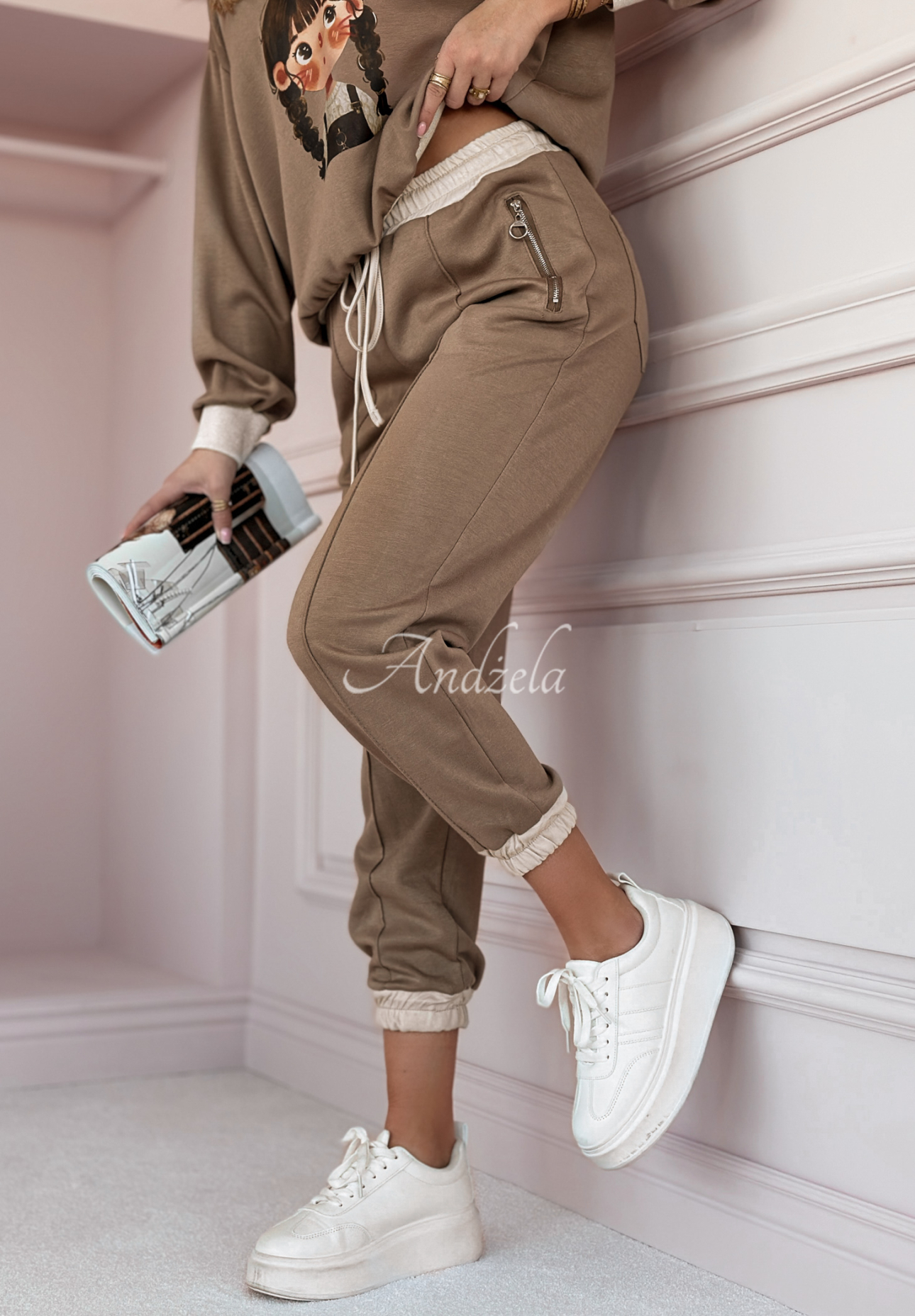 Pantaloni de trening Just A Girl