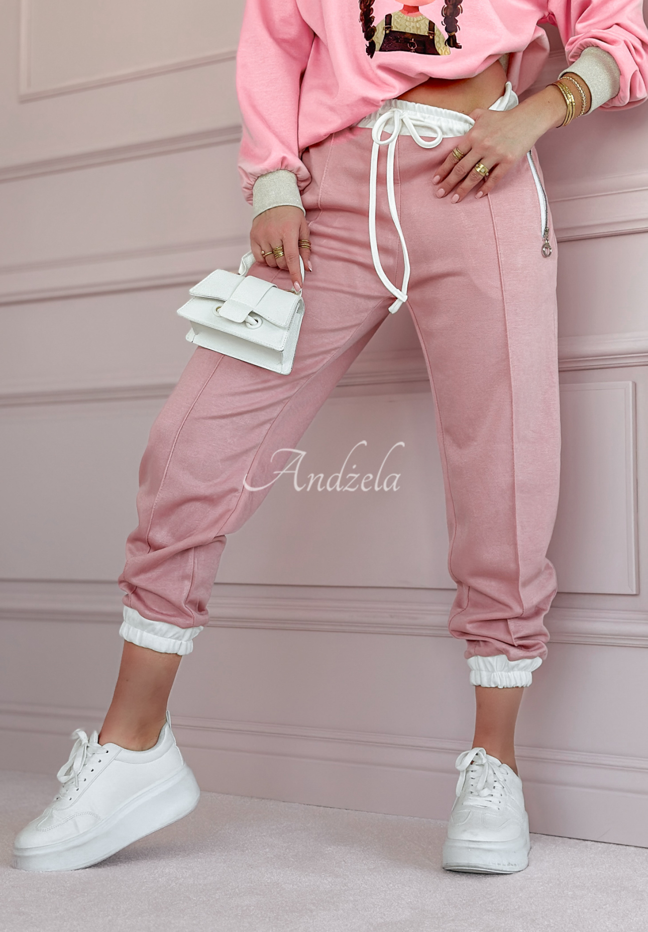 Pantaloni de trening Just A Girl