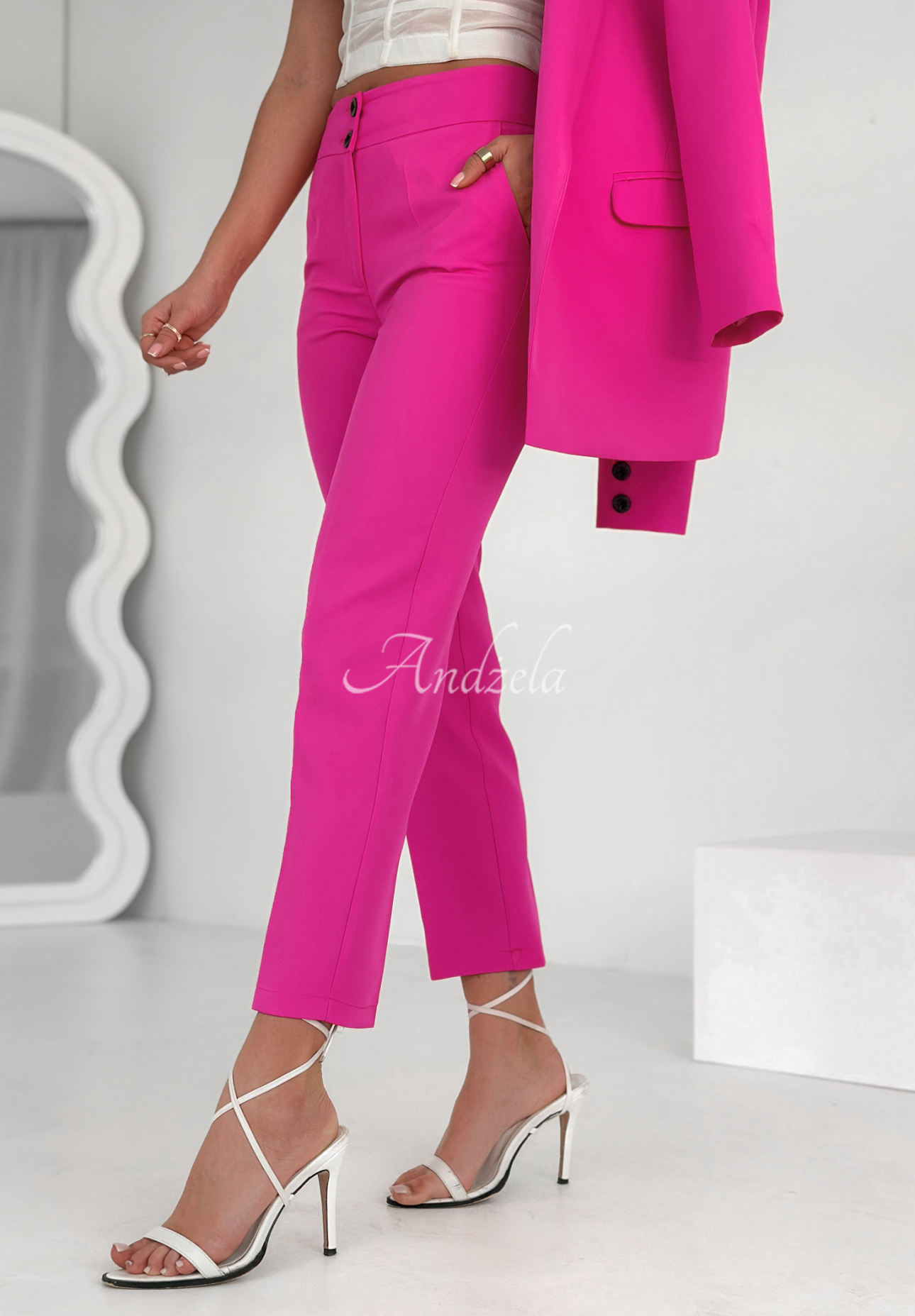 Pantaloni eleganți tip țigaretă Runway Ready