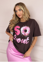 Tricou z nadrukiem So Sweet ciocolatiu