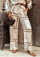 Satynowe Pantaloni wide leg cu modele Girls Gone Wild jasnobeżowe
