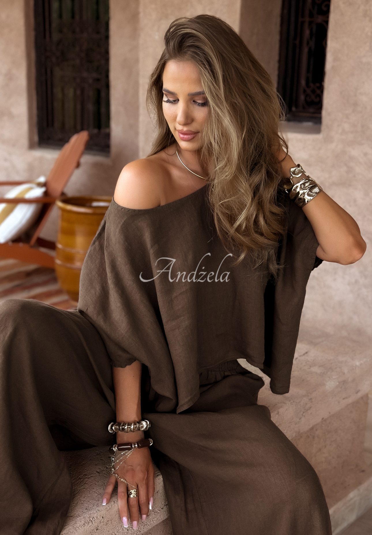 Set din in Desert Princess format din bluză și pantaloni wide leg