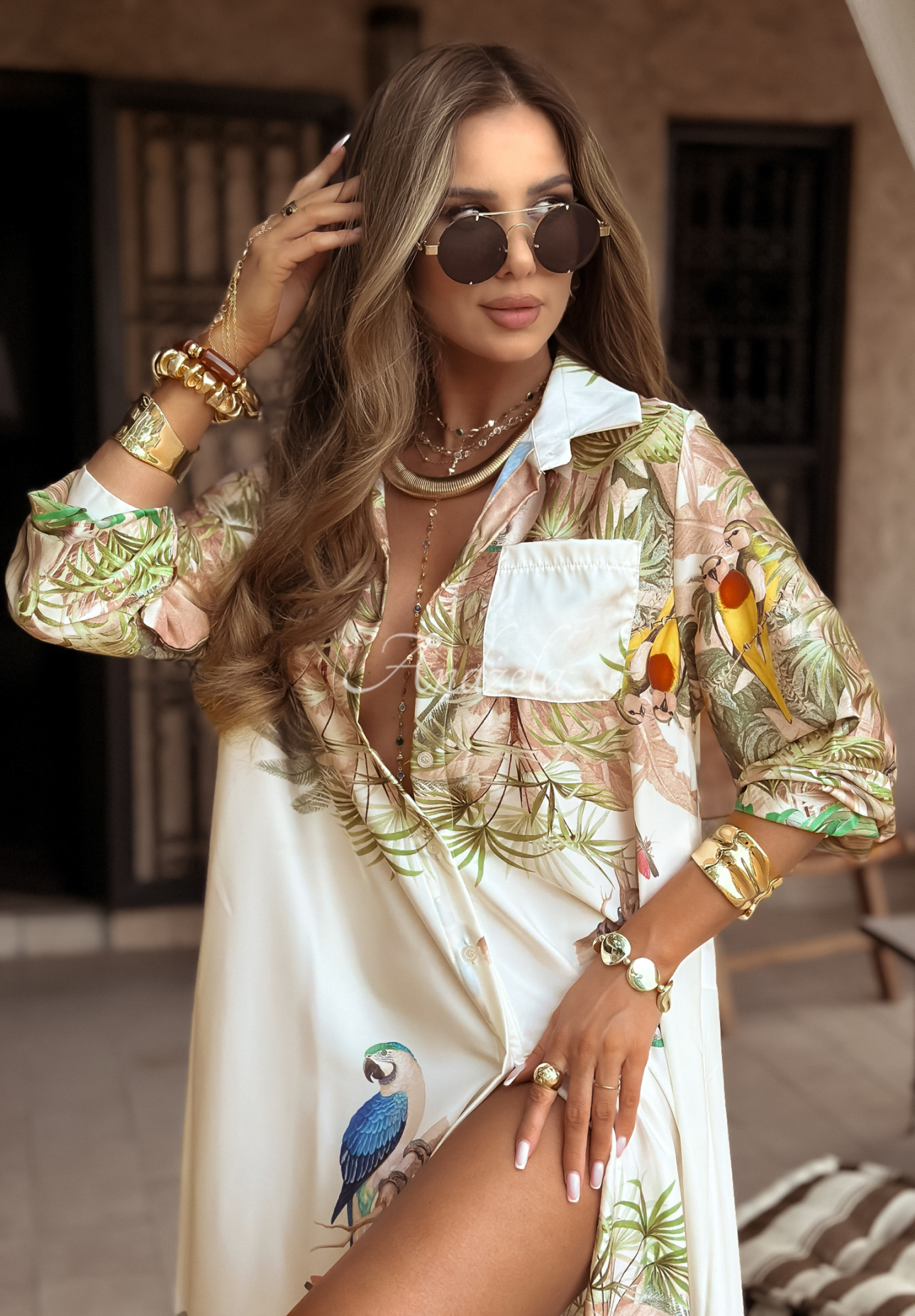 Rochie tip cămașă Parrots In Paradise cu imprimeu
