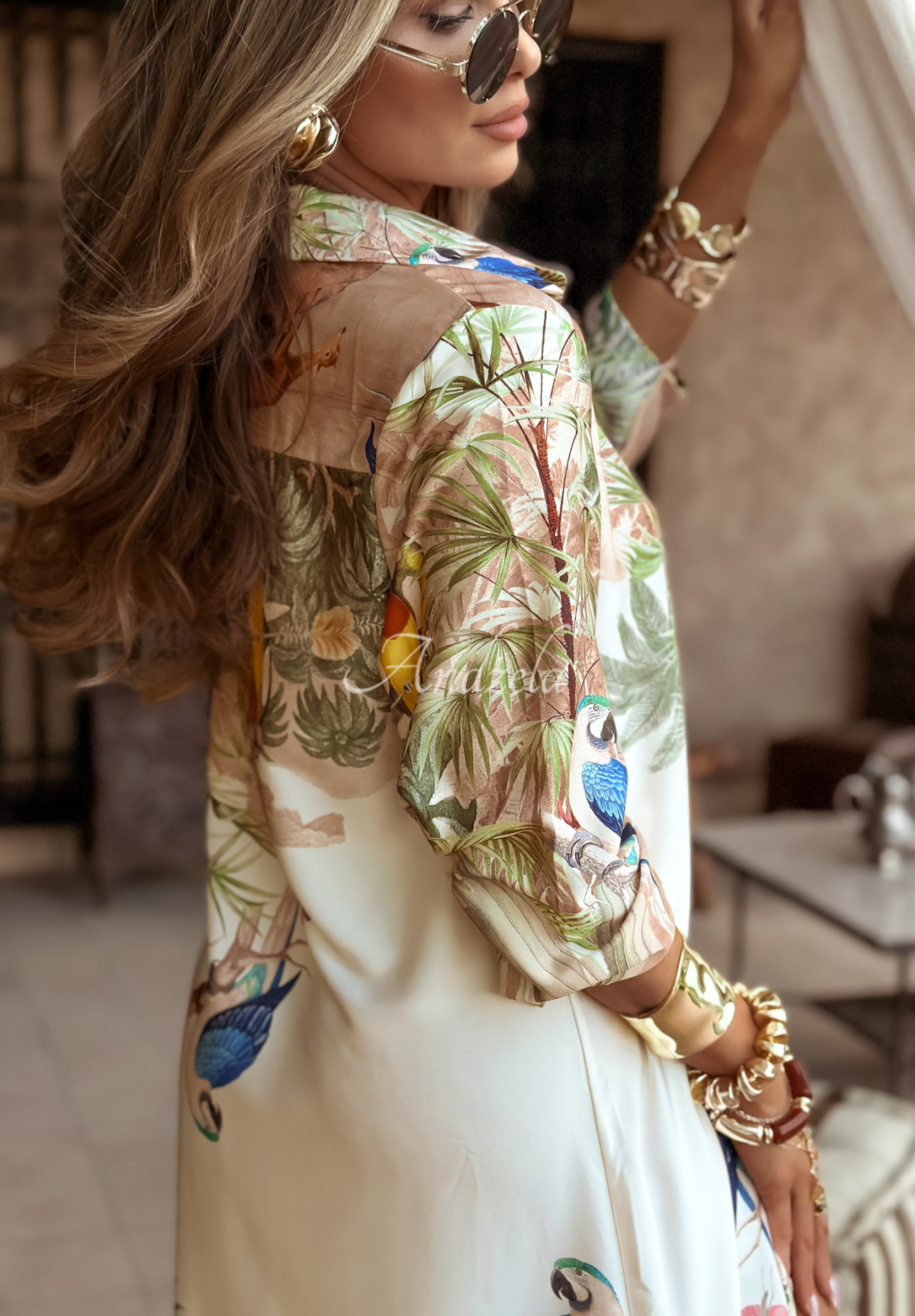 Rochie tip cămașă Parrots In Paradise cu imprimeu