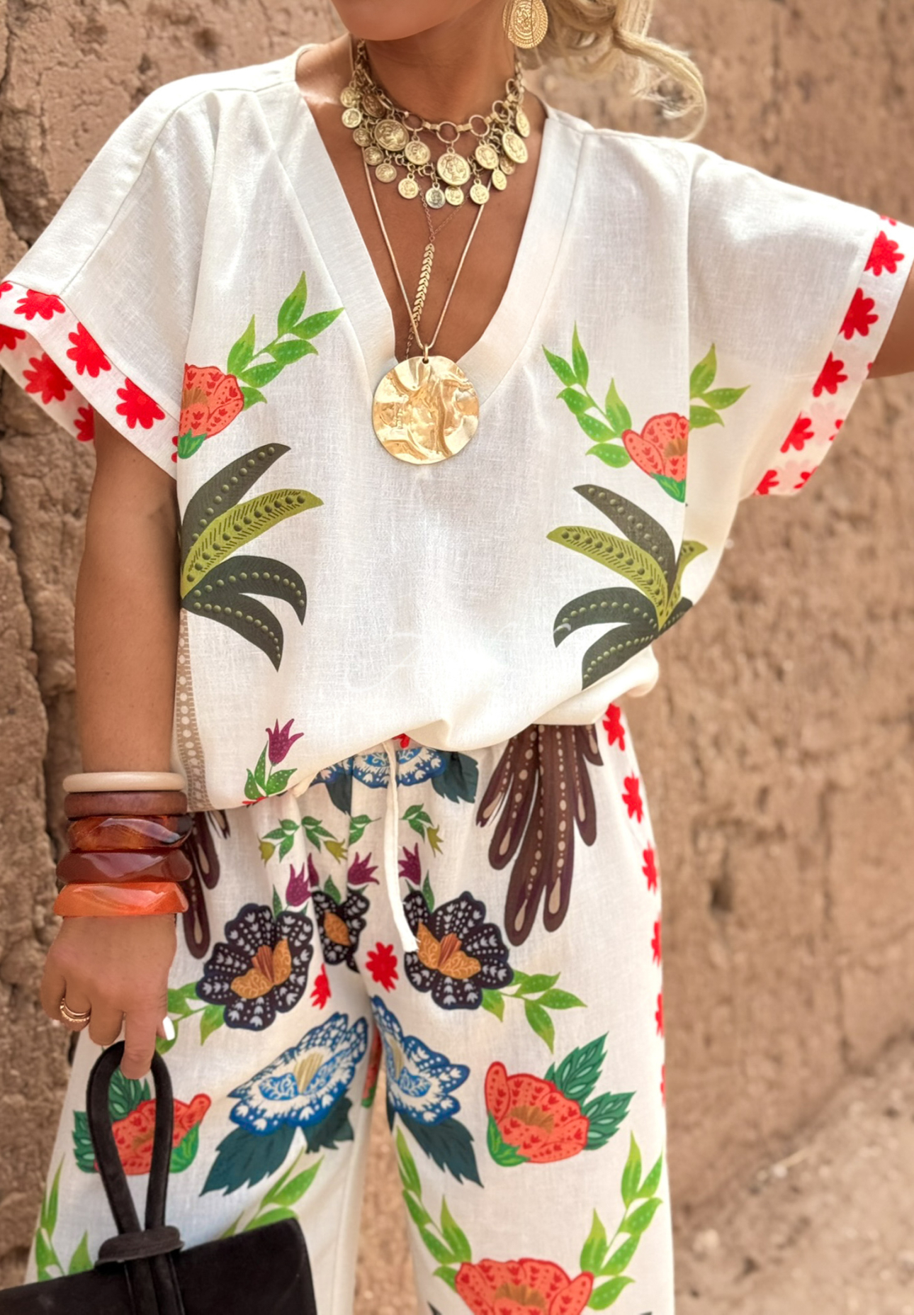 Set format din bluză și pantaloni wide leg Flowers &amp; Palms cu imprimeu