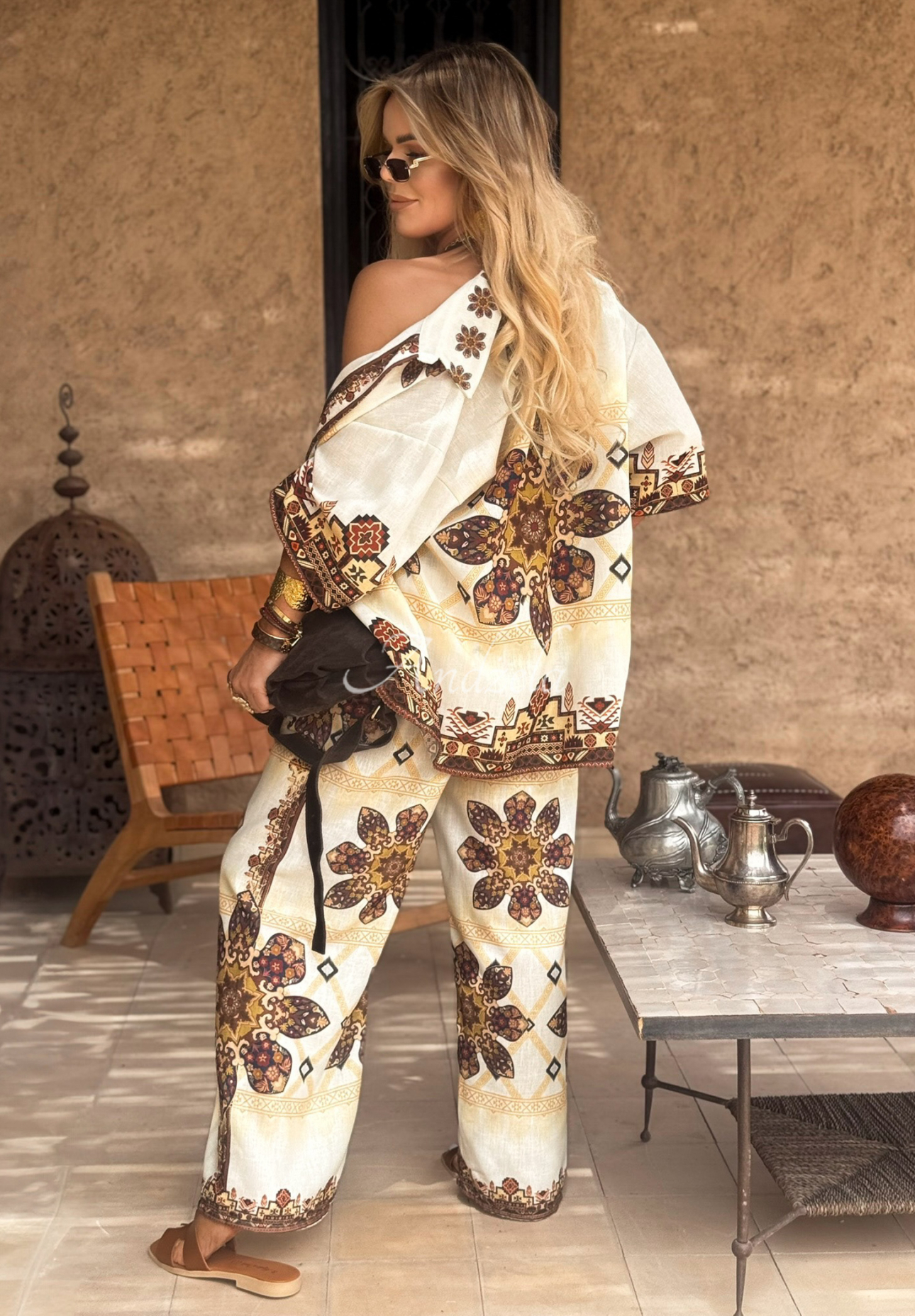 Compleu format din cămașă și pantaloni wide leg Piece Of Paradise cu imprimeu