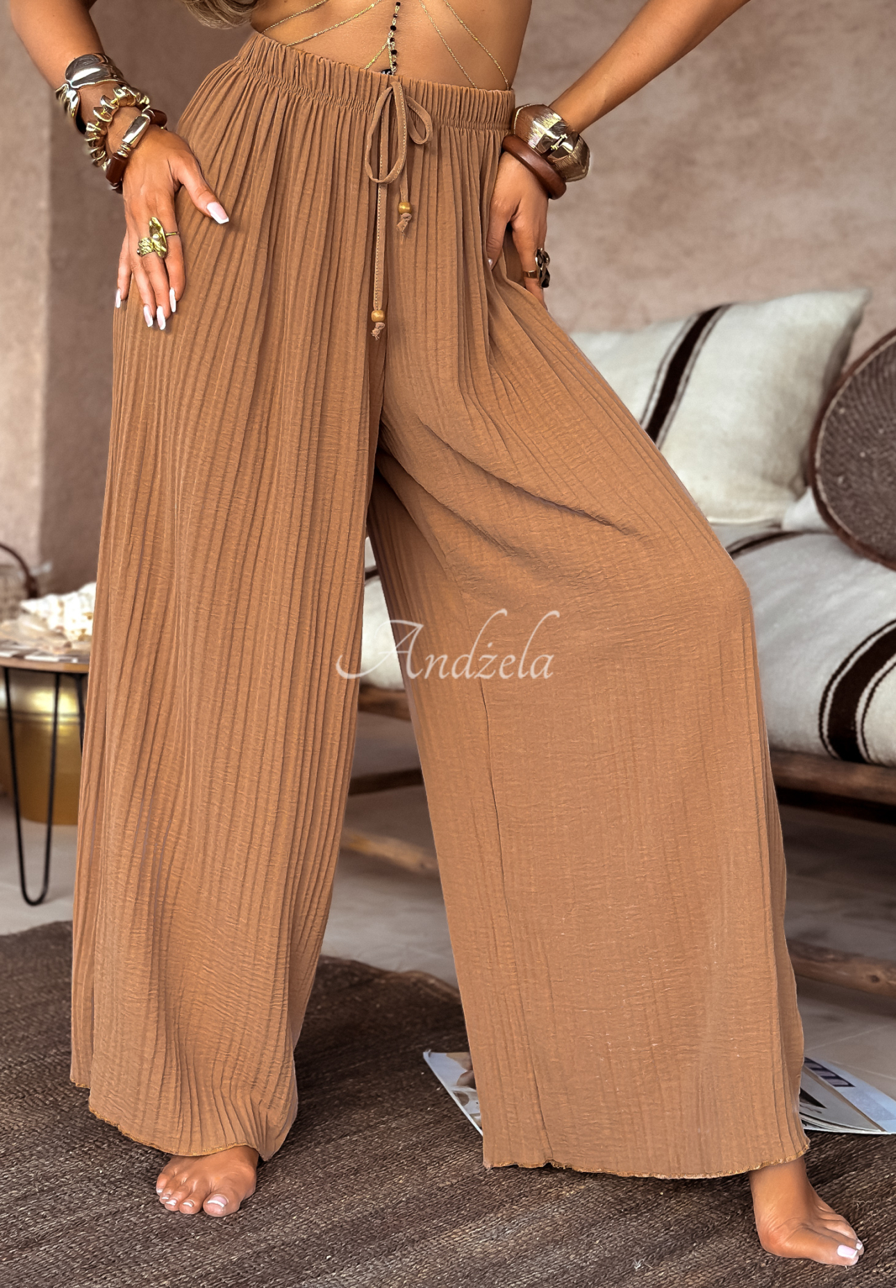 Pantaloni wide leg din material In Cairo