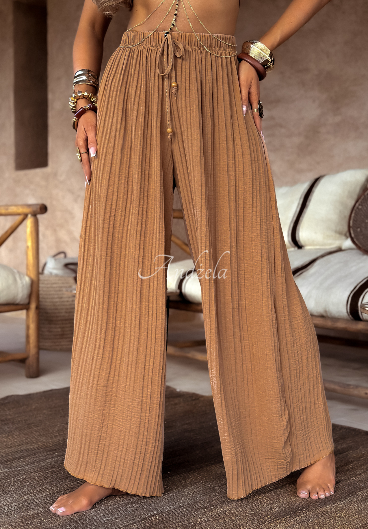 Pantaloni wide leg din material In Cairo