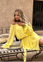 Rochie Cu croială spaniolă mini z falbankami The Salsa Spot bananowa