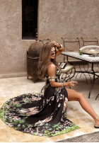 Rochie maxi na ramiączkach cu modele Jungle Escape negru
