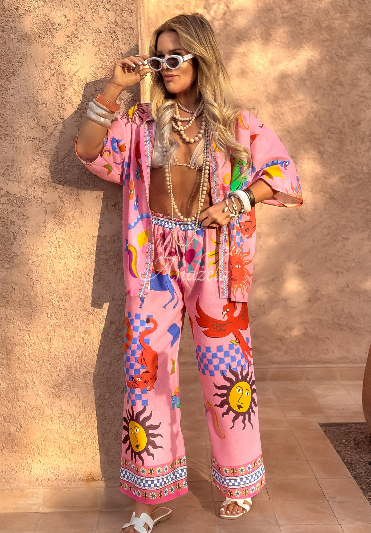 Compleu format din cămașă și pantaloni wide leg Piece Of Paradise cu imprimeu