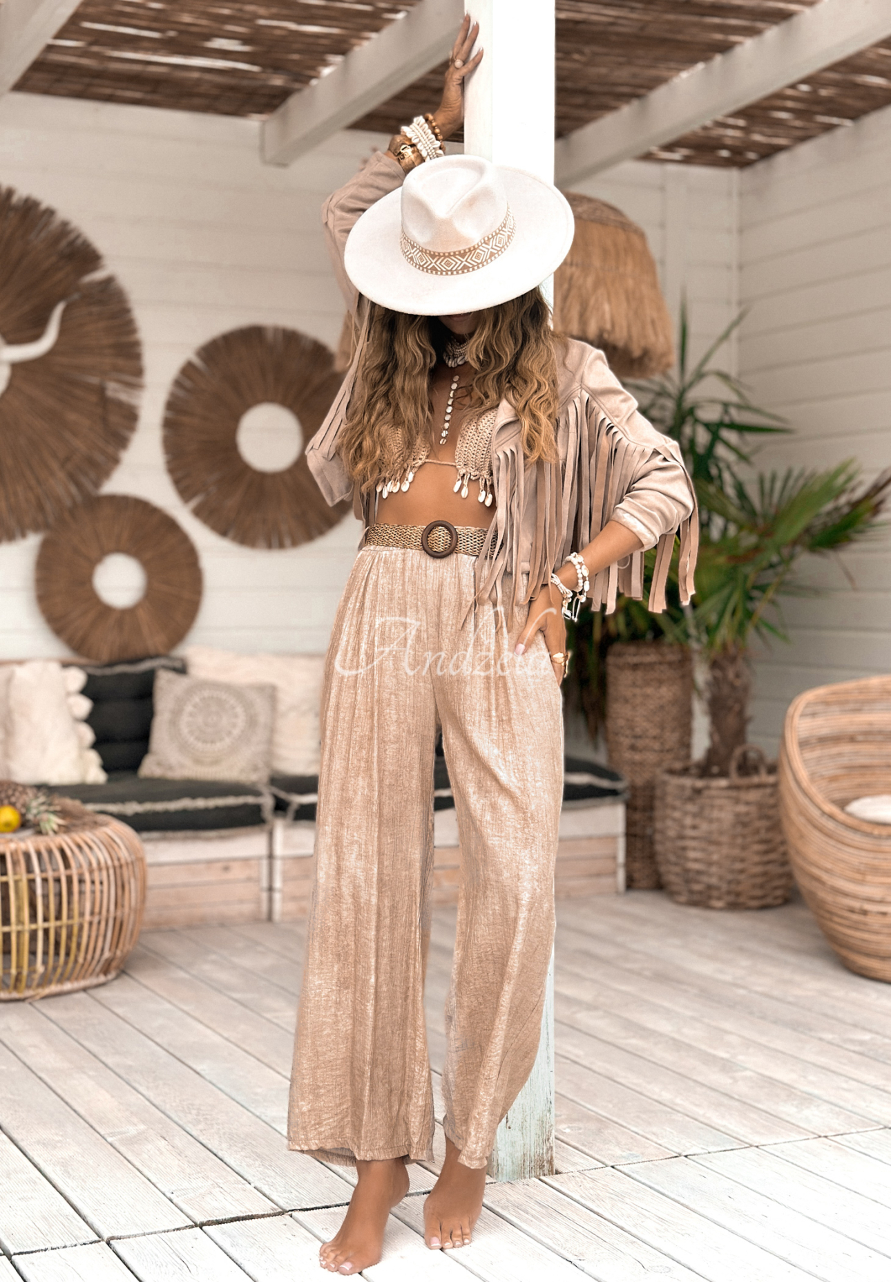 Pantaloni wide leg din viscoză The Horizon cu curea