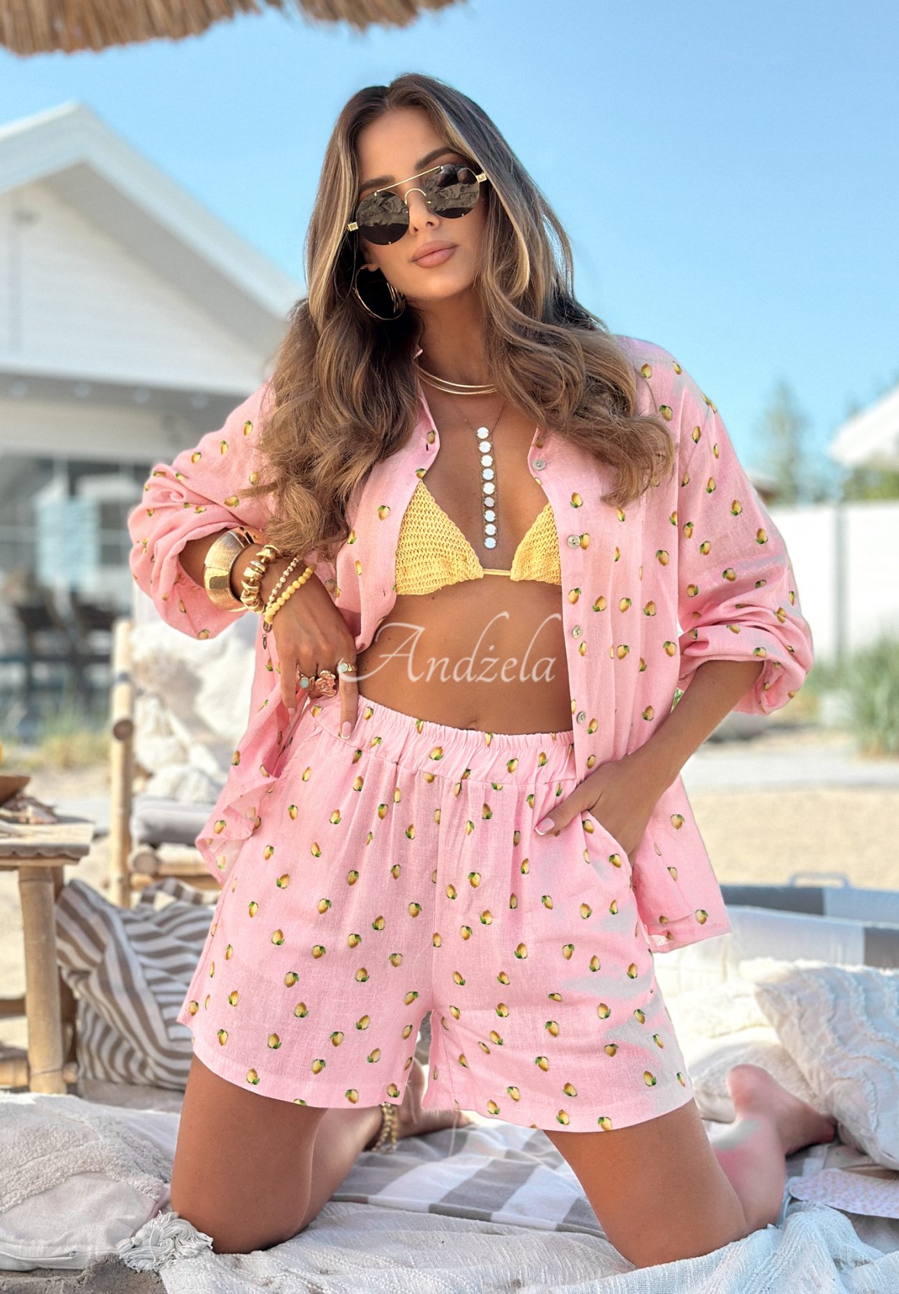 Compleu din in cu lămâi Fresh Lemon Juice format din cămașă și pantaloni scurți
