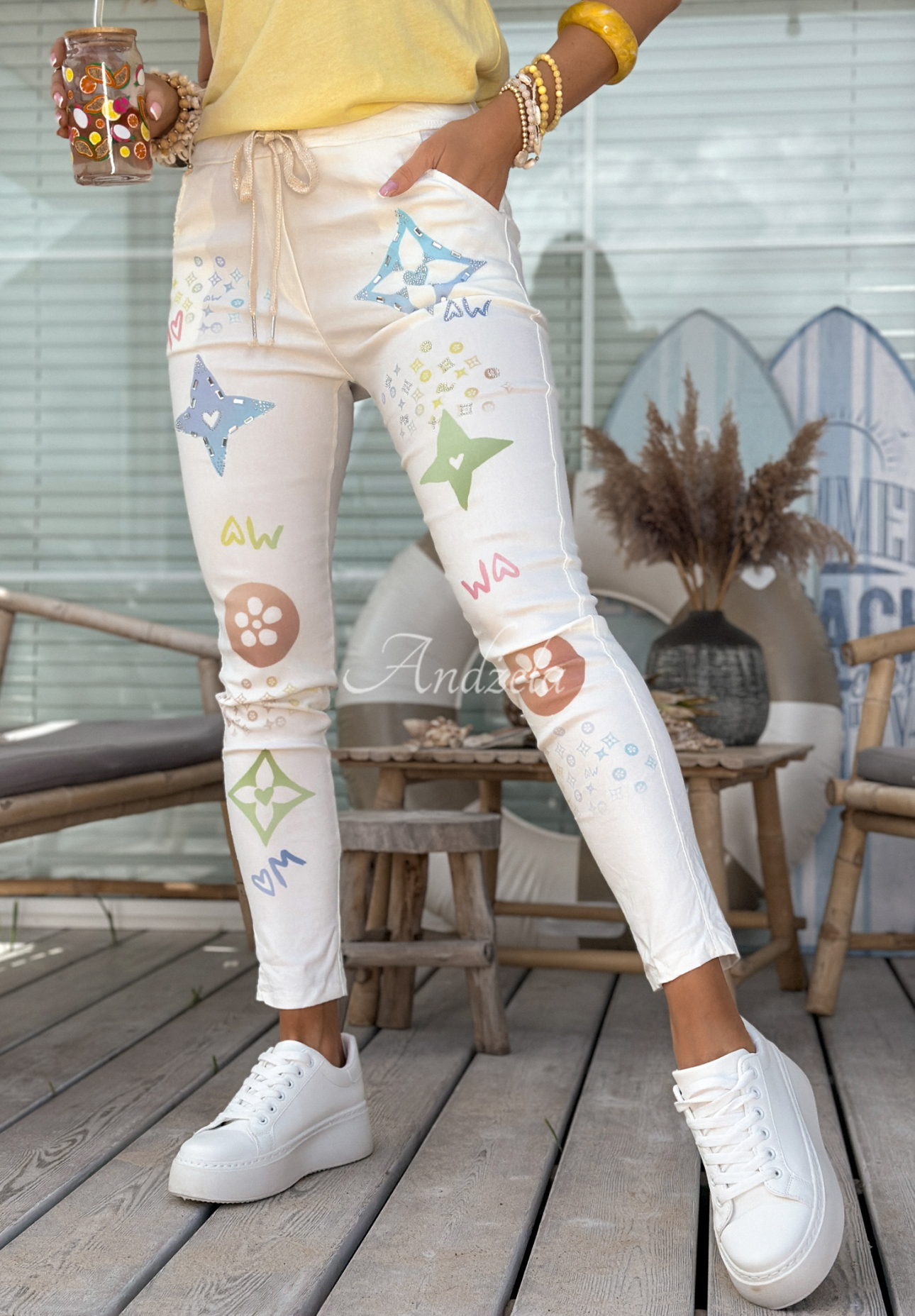 Pantaloni din viscoză So Dazzling cu aplicații