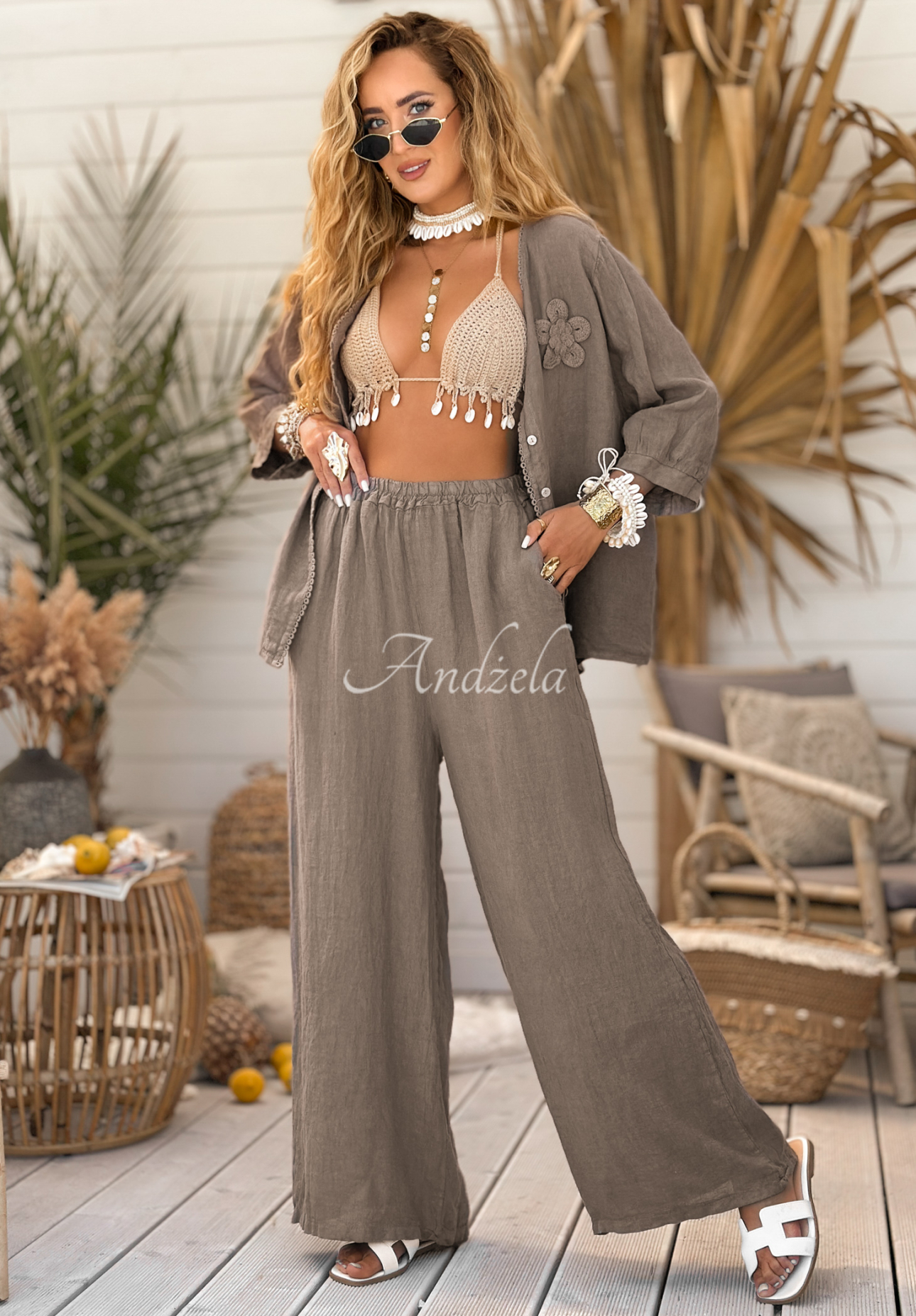 Pantaloni wide leg din in On Vacation