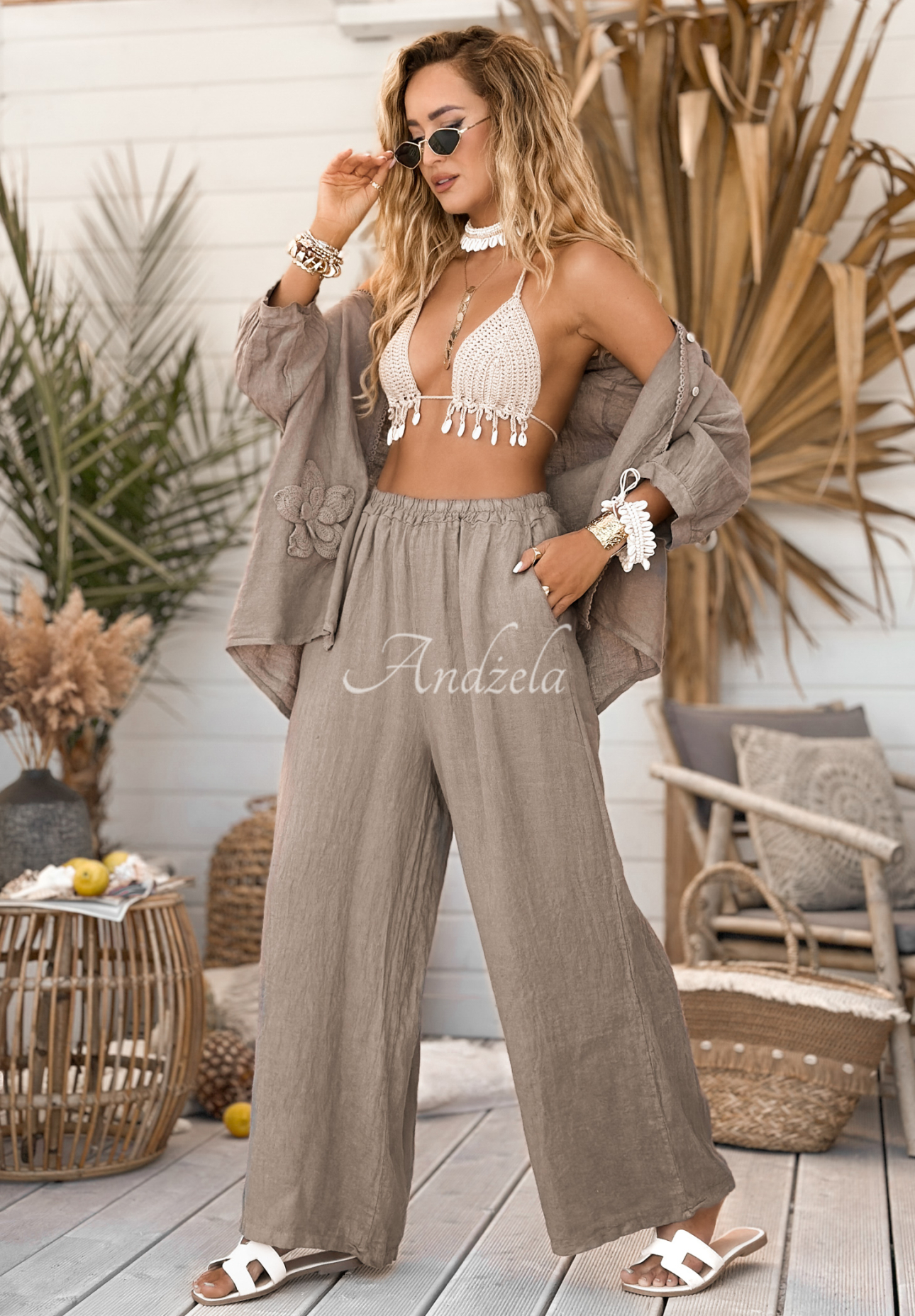 Pantaloni wide leg din in On Vacation