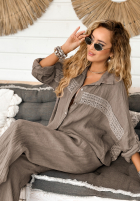 Cămașă z koronką boho Life Gets Better mokka