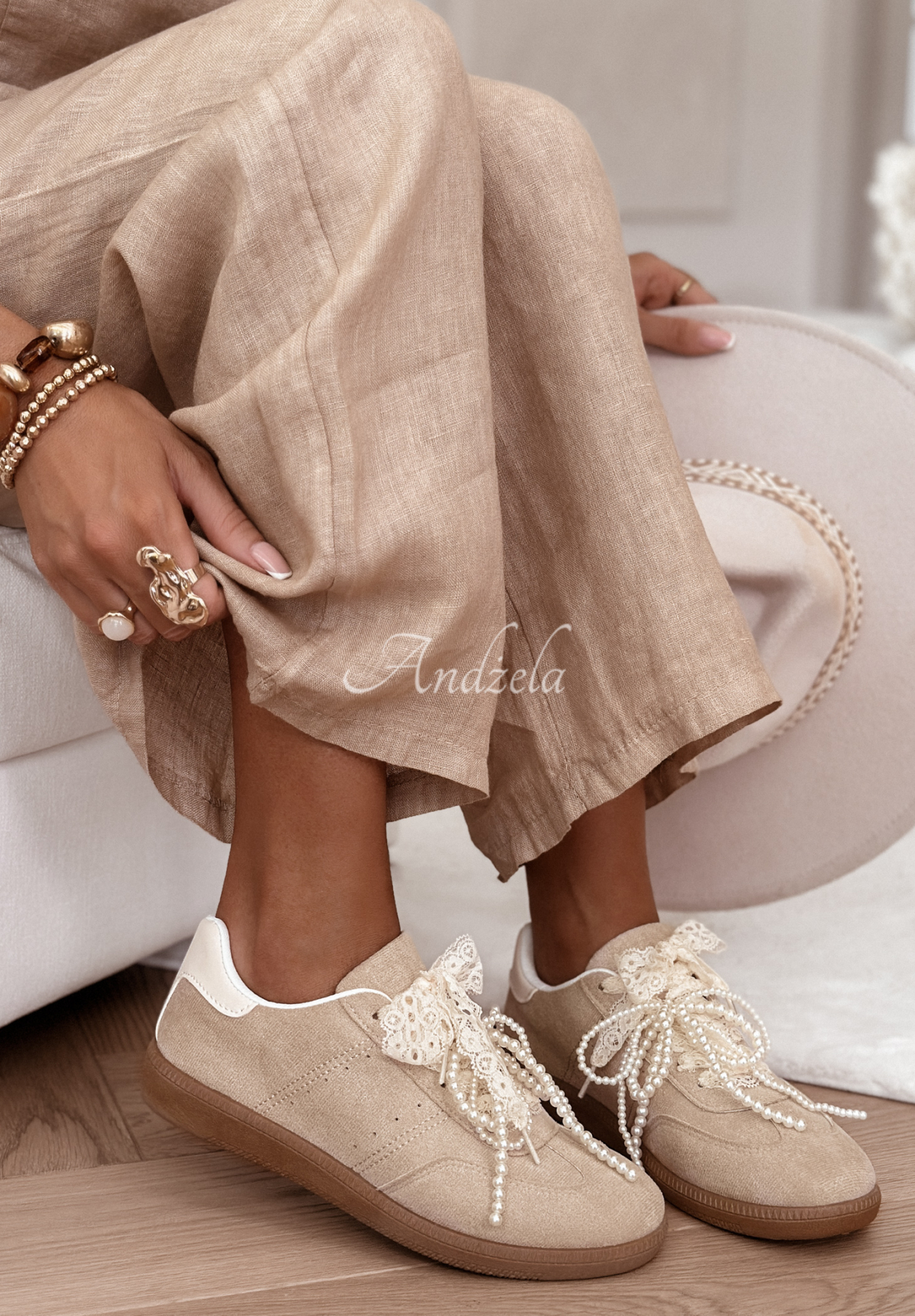 Adidași din piele întoarsă Sweet &amp; Pearly cu fundiță