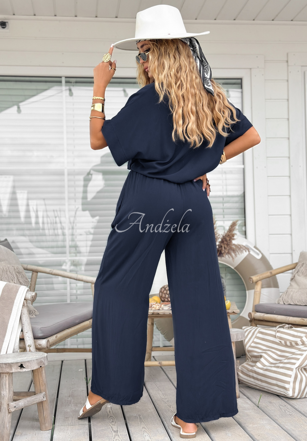 Set din viscoză Wind Whispers format din bluză și pantaloni wide leg