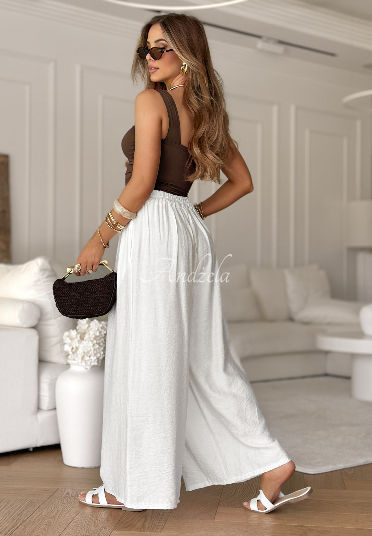 Pantaloni wide leg din viscoză Wavy Happiness cu legare