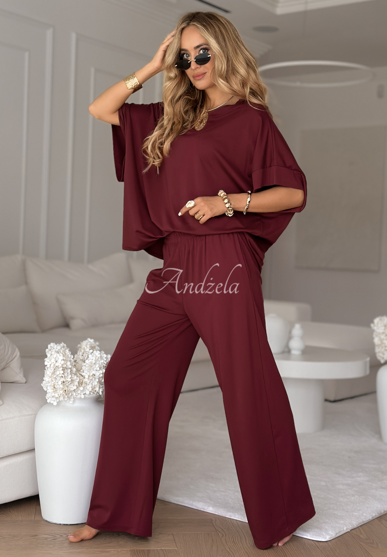 Set format din tricou oversize și pantaloni Two Halves