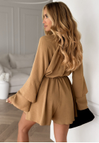 Rochie z falbankami i paskiem Rule Of A Lady camel