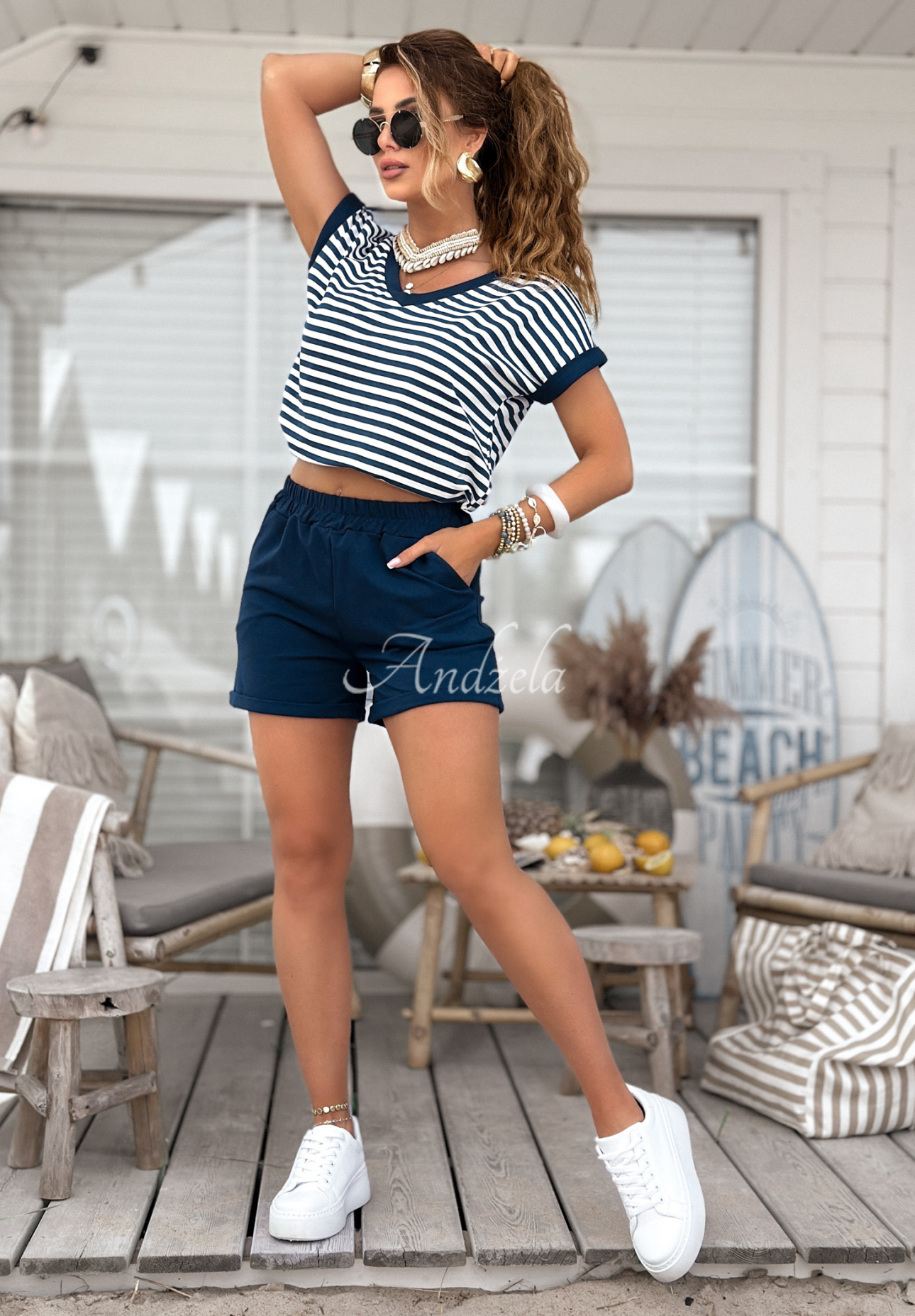 Compleu scurt All About You model în dungi