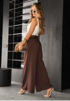 din material textil Pantaloni wide leg z paskiem Own Your Power ciocolatii